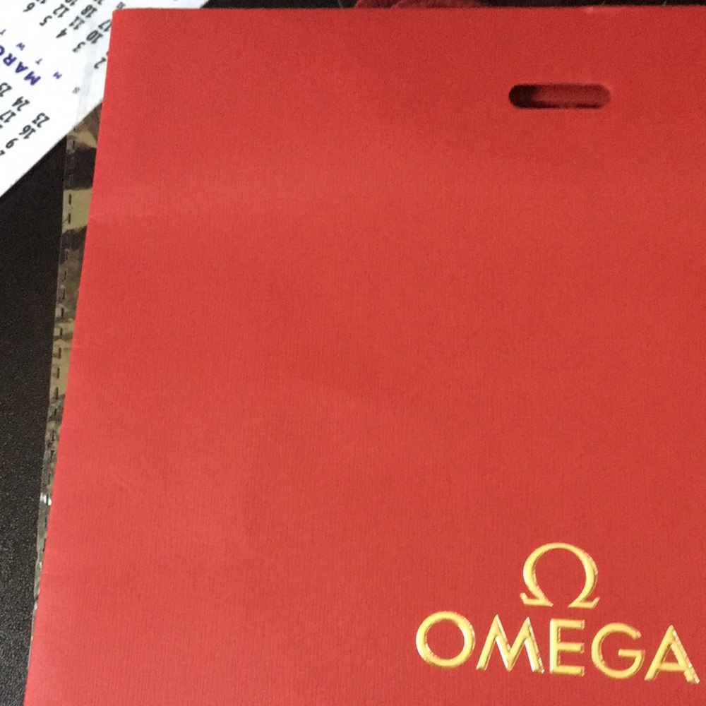 Omega Gift Bag - Picture 2 of 9